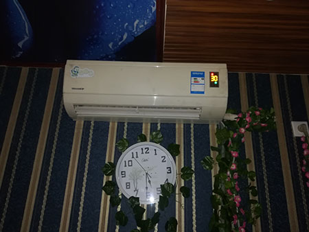 德保空调维修售后服务中心