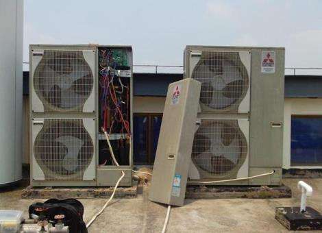 德保空调维修电话号码多少